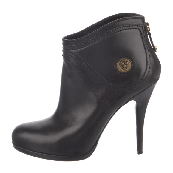 Authentic leather Gucci black Diana Ankle boots Size 8 - Picture 1 of 11